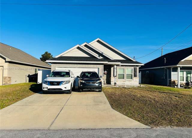 Property at 3006 Brookins Rd, Panama City, FL 32405, 3 beds, 2 baths