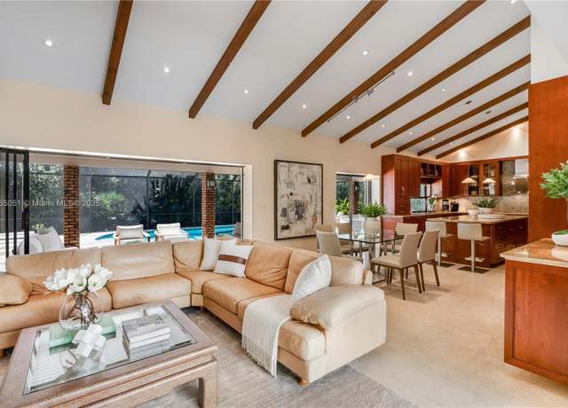 Property at 5780 Magnolia Ln, Coral Gables, FL 33156, 4 beds, 3 baths