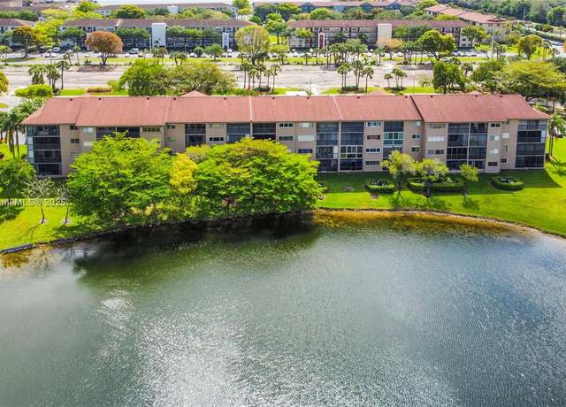 Property at 1400 SW 137 Ave Unit 311F, Pembroke Pines, FL 33027, 1 bed, 1.5 baths