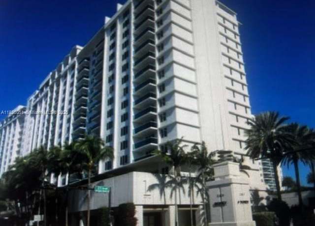 Property at 2301 Collins Ave #1631, Miami Beach, FL 33139, 1 bath