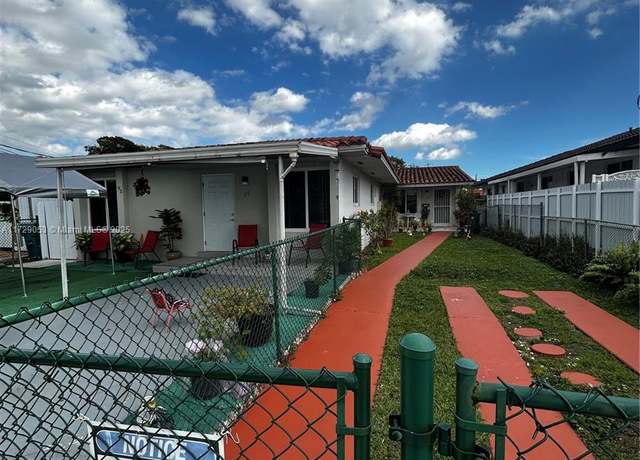 Property at 93 NW 75th Ave, Miami, FL 33126, 6 beds, 6 baths