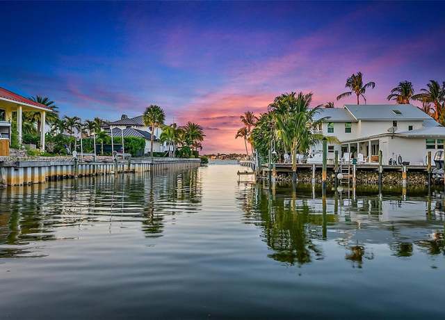 Property at 934 Penn Trl, Jupiter, FL 33458, 4 beds, 3 baths