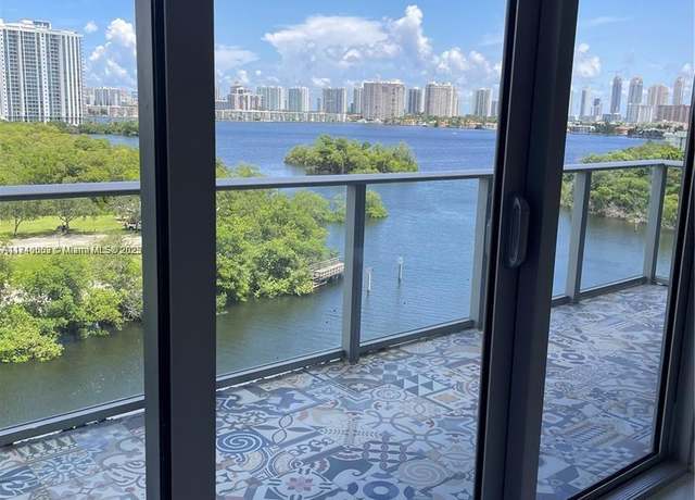 Property at 16385 Biscayne Blvd #805, North Miami Beach, FL 33160, 2 beds, 2 baths