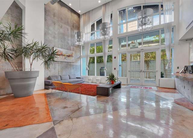 Property at 234 NE 3rd St #2202, Miami, FL 33132, 2 beds, 2 baths