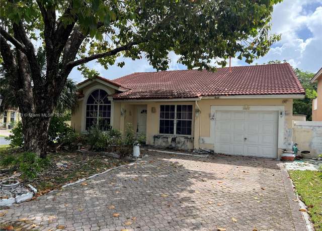 Property at 10831 SW 152nd Ct, Miami, FL 33196, 3 beds, 2 baths