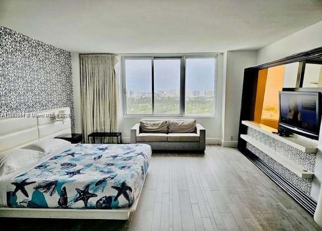 Property at 1100 West Ave #1515, Miami Beach, FL 33139, 1 bath