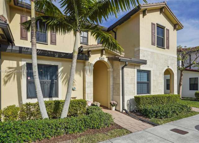 Property at 10601 W 33rd Way, Hialeah, FL 33018, 3 beds, 3 baths