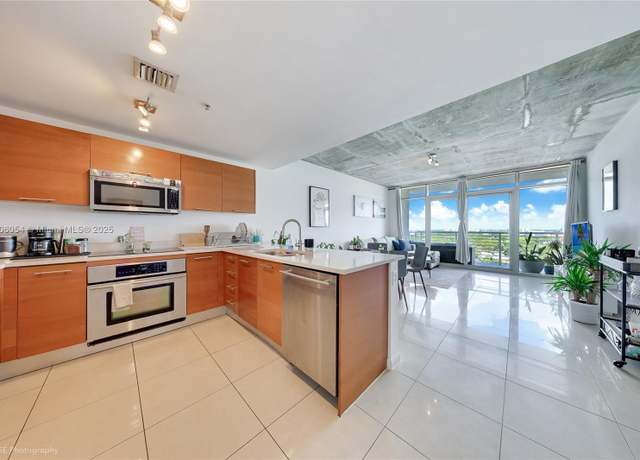 Property at 3250 NE 1st Ave #1007, Miami, FL 33137, 1 bed, 1 bath