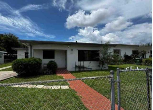 Property at 737 NW 6th St, Hallandale Beach, FL 33009, 6 beds, 7 baths