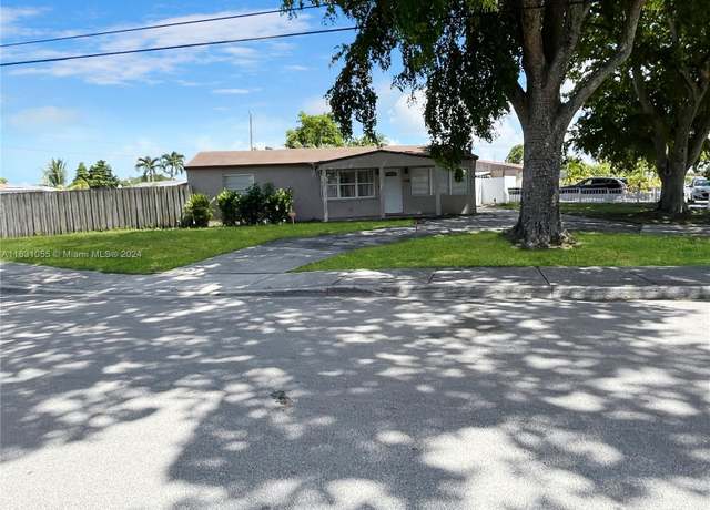 Property at 1316 SW 49th Ave, Fort Lauderdale, FL 33317, 3 beds, 2 baths