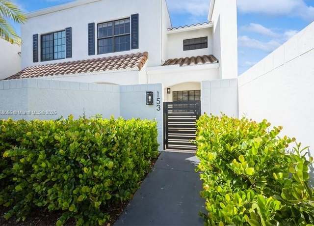 Property at 21216 Harbor Way Unit 153-15, Aventura, FL 33180, 2 beds, 2.5 baths
