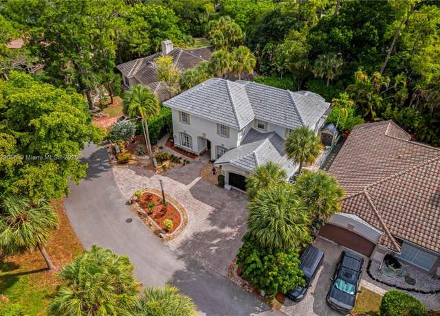 Property at 3506 Wildflower Dr, Coral Springs, FL 33065, 4 beds, 3 baths