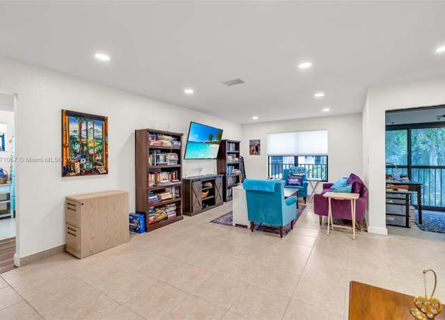 Property at 4514 NW 20th St #477, Coconut Creek, FL 33066, 2 beds, 2 baths