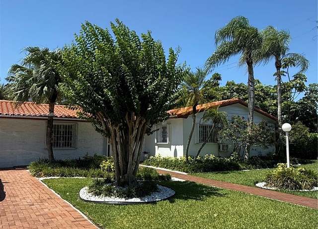 Property at 8701 SW 80th St, Miami, FL 33173, 3 beds, 2 baths