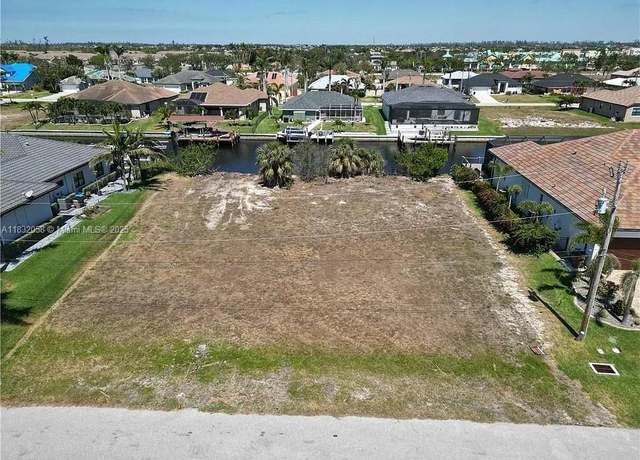 Property at 2527 SW 25th Ter, Cape Coral, FL 33914