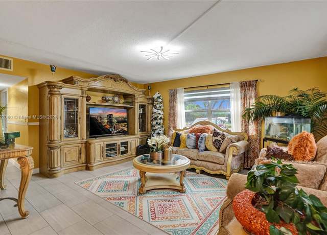 Property at 3081 NW 47th Ter #101, Lauderdale Lakes, FL 33313, 2 beds, 2 baths