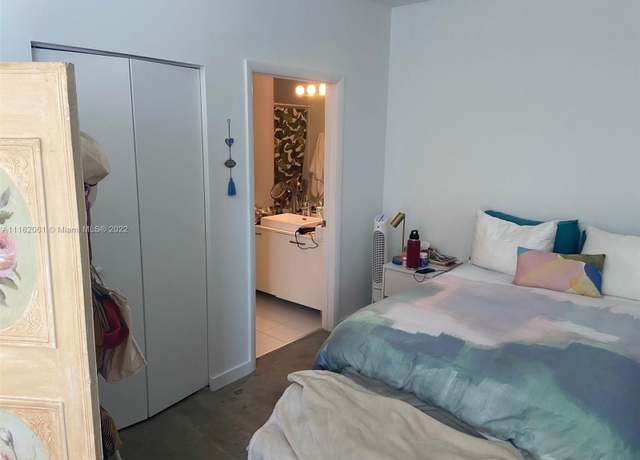Property at 151 SE 1st St Ph 05, Miami, FL 33131, 1 bed, 1 bath
