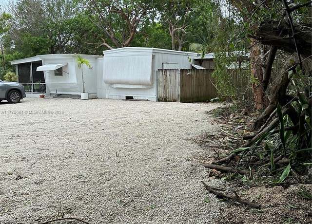 Property at 33 1st Ct, Key Largo, FL 33037, 2 beds, 2 baths