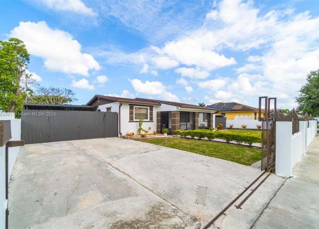 Property at 30021 SW 160th Ave, Homestead, FL 33033, 5 beds, 3.5 baths