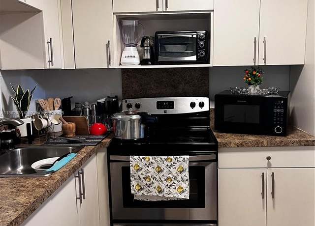 Property at 19715 SW 114th Ave #257, Miami, FL 33157, 2 beds, 2 baths