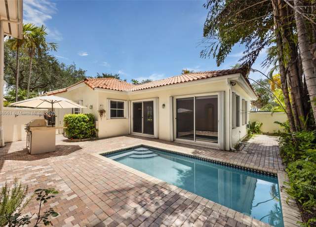 Property at 1571 Breakwater Ter, Hollywood, FL 33019, 3 beds, 2 baths
