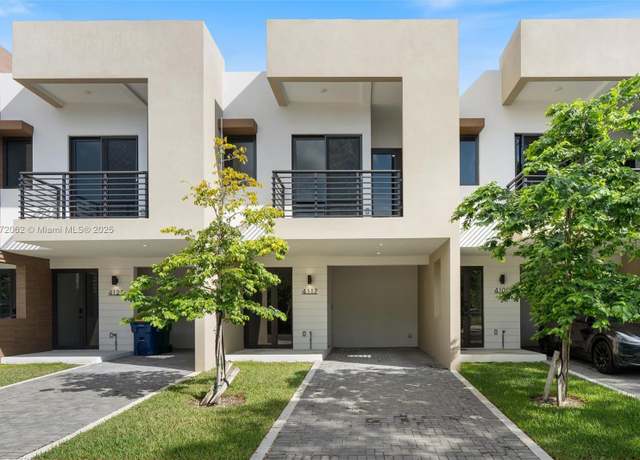 Property at 5505 W Oak Way #5505, Dania Beach, FL 33314, 3 beds, 2.5 baths