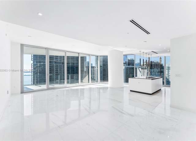 Property at 300 Biscayne Blvd Way #3507, Miami, FL 33131, 3 beds, 3.5 baths