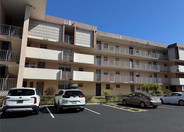 Property at 2861 NW 47th Ter Unit 402A, Lauderdale Lakes, FL 33313, 2 beds, 2 baths