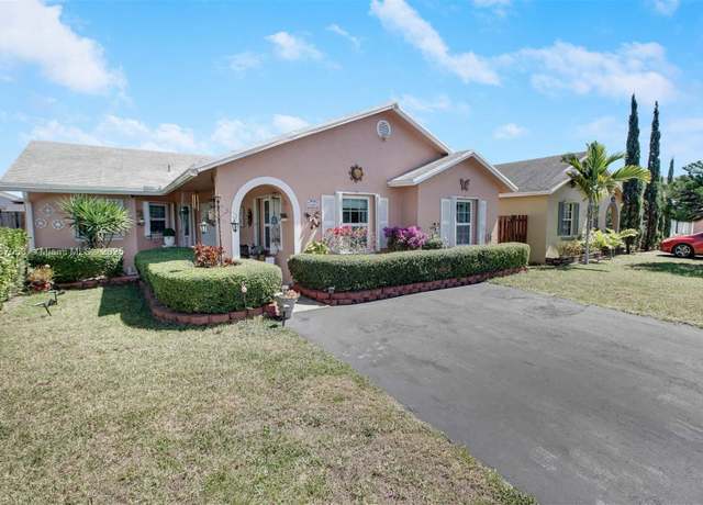 Property at 24981 SW 128th Path, Homestead, FL 33032, 3 beds, 2 baths