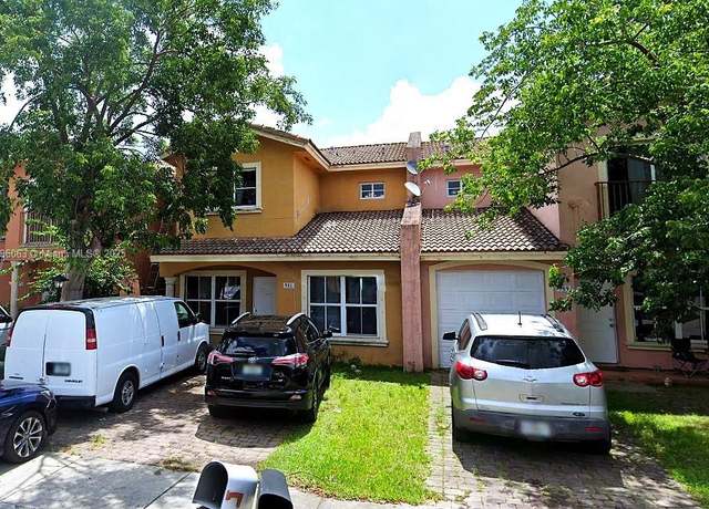 Property at 981 SW 6th Ct, Florida City, FL 33034, 4 beds, 3 baths