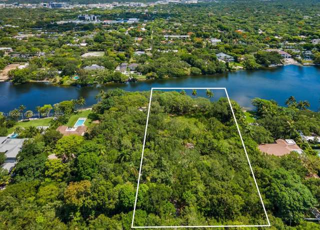 Property at 5355 Hammock Dr, Coral Gables, FL 33156