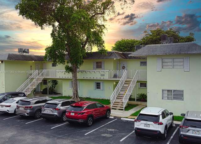 Property at 7530 SW 82nd St Unit G203, Miami, FL 33143, 1 bed, 1 bath