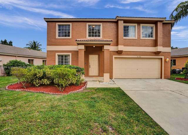 Property at 2143 SW 104th Ave, Miramar, FL 33025, 3 beds, 2.5 baths