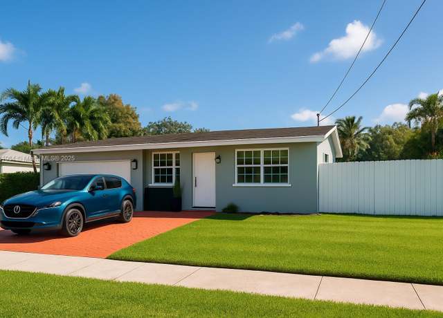 Property at 5232 SW 92nd Ter, Cooper City, FL 33328, 2 beds, 2 baths