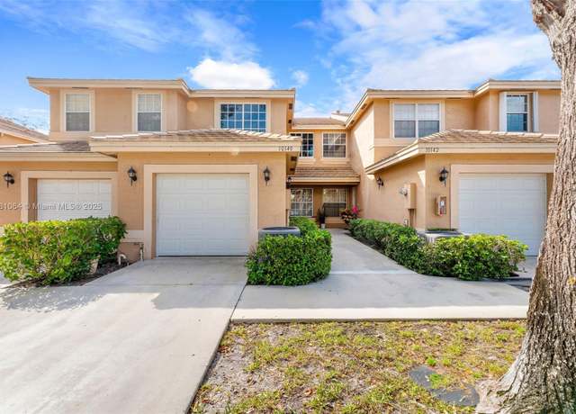Property at 10140 Royal Palm Blvd, Coral Springs, FL 33065, 3 beds, 2.5 baths