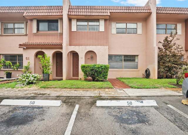 Property at 50 Matador Ln Unit 3-23, Davie, FL 33324, 3 beds, 2.5 baths