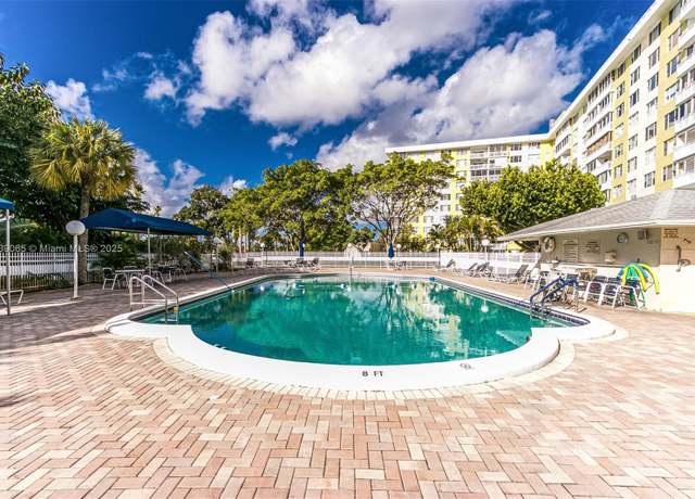 Property at 4350 Hillcrest Dr #812, Hollywood, FL 33021, 2 beds, 2 baths