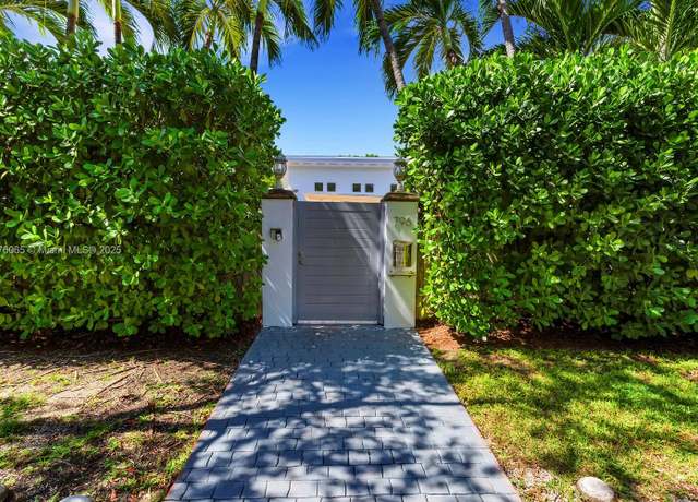 Property at 796 Glenridge Rd, Key Biscayne, FL 33149, 4 beds, 3.5 baths
