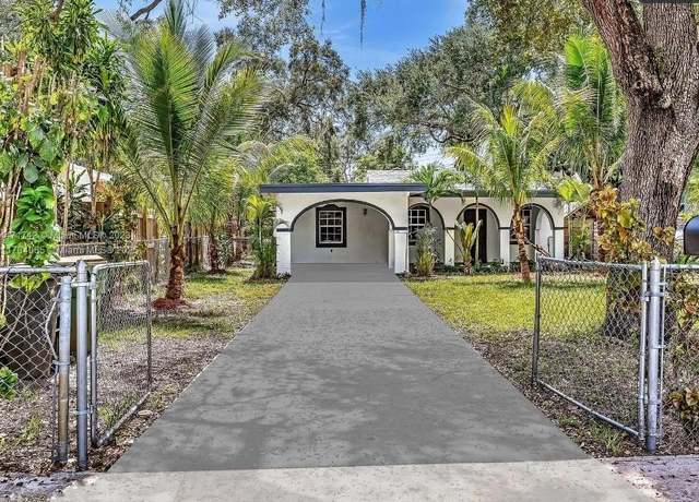 Property at 936 NE 132nd St, North Miami, FL 33161, 3 beds, 2 baths