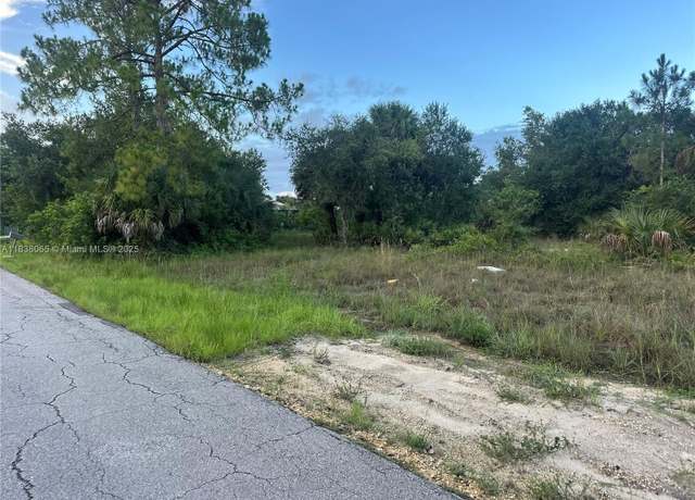 Property at 1406 Henry Ave, Lehigh Acres, FL 33972