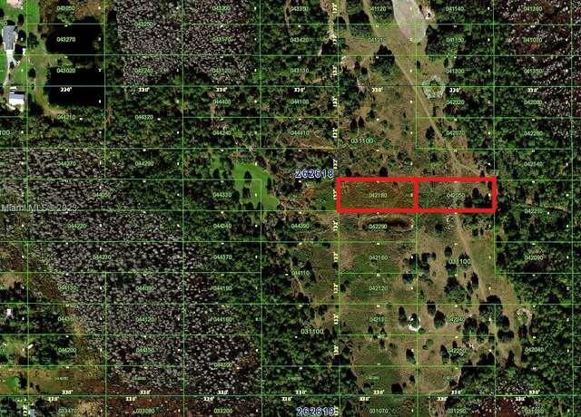 Property at 100-101 Old Grade Rd, FL 33868