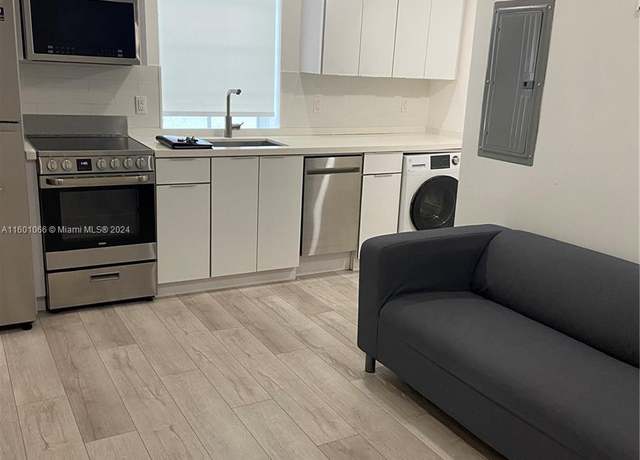 Property at Undisclosed address, Miami Beach, FL 33139, 1 bed, 1 bath