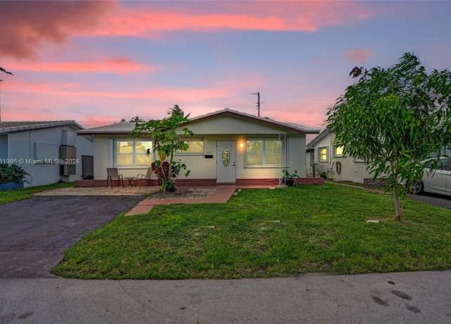 Property at 4577 NW 16th Ter, Tamarac, FL 33309, 2 beds, 2 baths