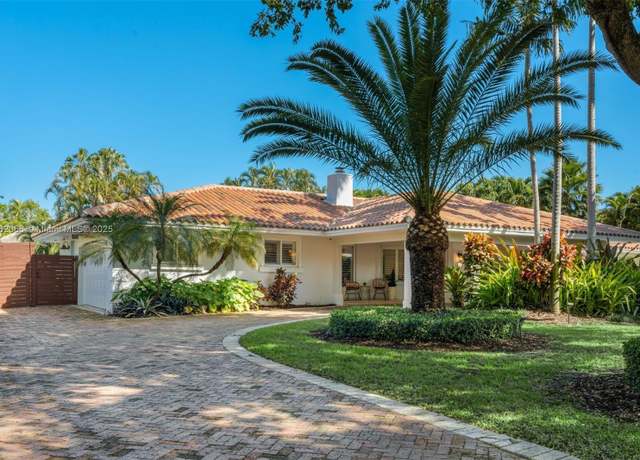 Property at 13453 SW 58th Ave, Pinecrest, FL 33156, 5 beds, 3 baths