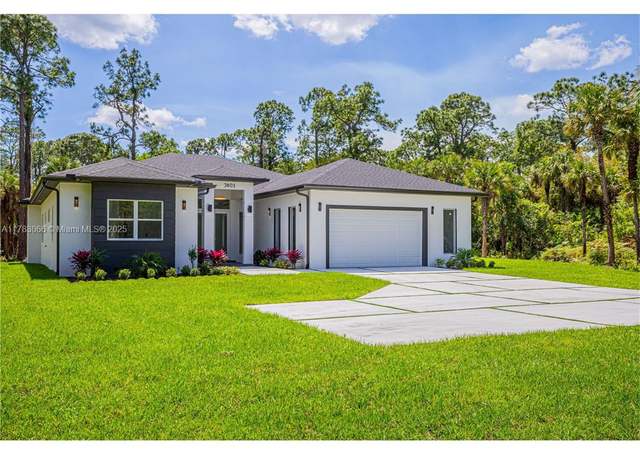 Property at 3802 30th Ave SE, Naples, FL 34117, 4 beds, 3.5 baths