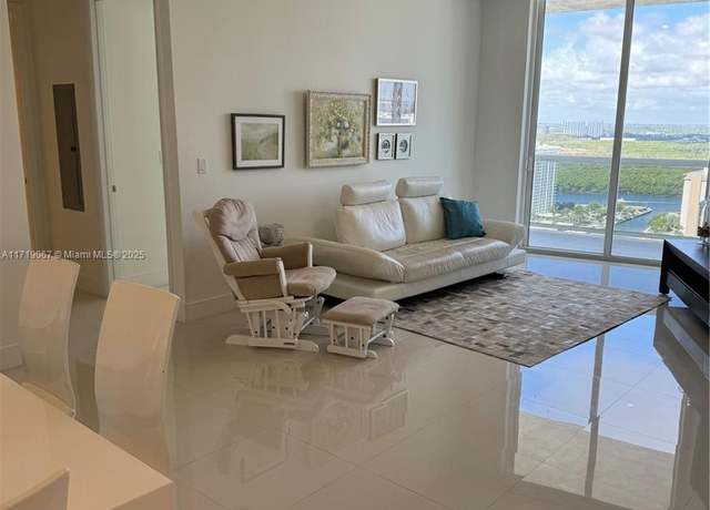 Property at 16001 Collins Ave #2605, Sunny Isles Beach, FL 33160, 2 beds, 2 baths