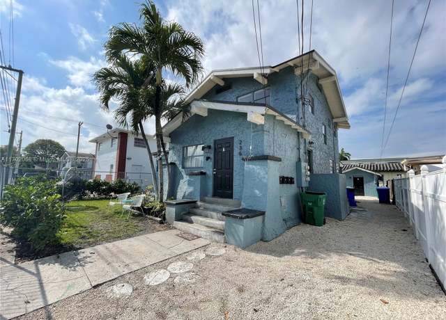 Property at 236 SW 10 Ave, Miami, FL 33130, 8 beds, 4 baths