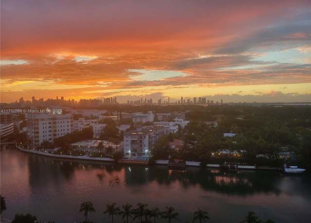 Property at 2555 Collins Ave #1508, Miami Beach, FL 33140, 1 bed, 2 baths