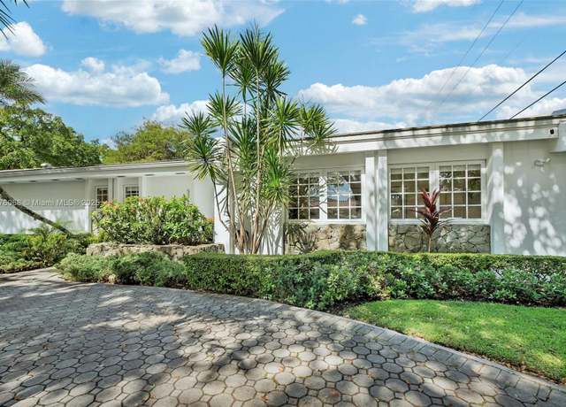 Property at 5210 Alhambra Cir, Coral Gables, FL 33146, 4 beds, 3 baths