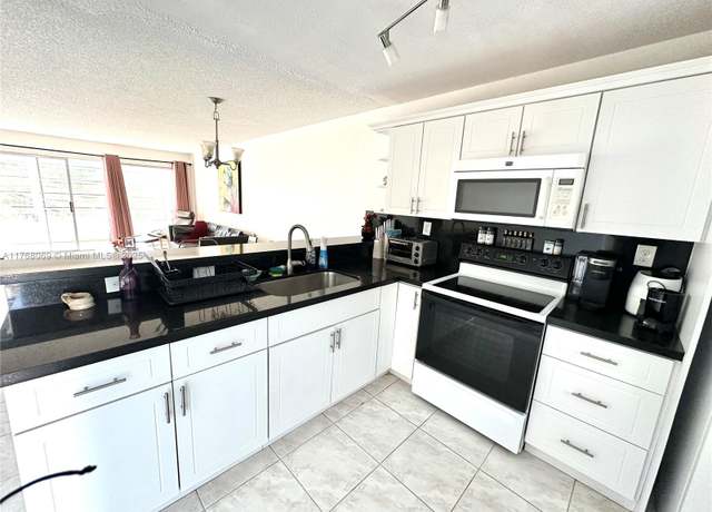 Property at 8300 Sands Point Blvd Unit K306, Tamarac, FL 33321, 1 bed, 1.5 baths